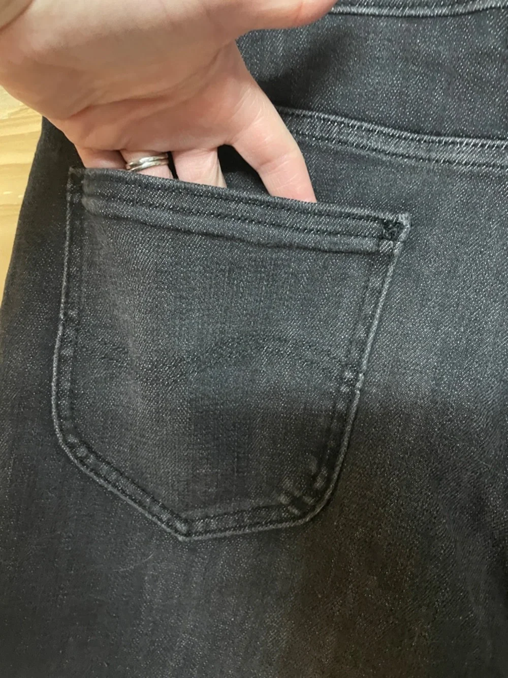 Lee size 14M Black Mineral Wash Frayed Hem Stretchy High-rise Relax Denim Shorts - Picture 8 of 13